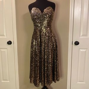 DRESS THE POPULATION Leopard Sequin Dress Size M
